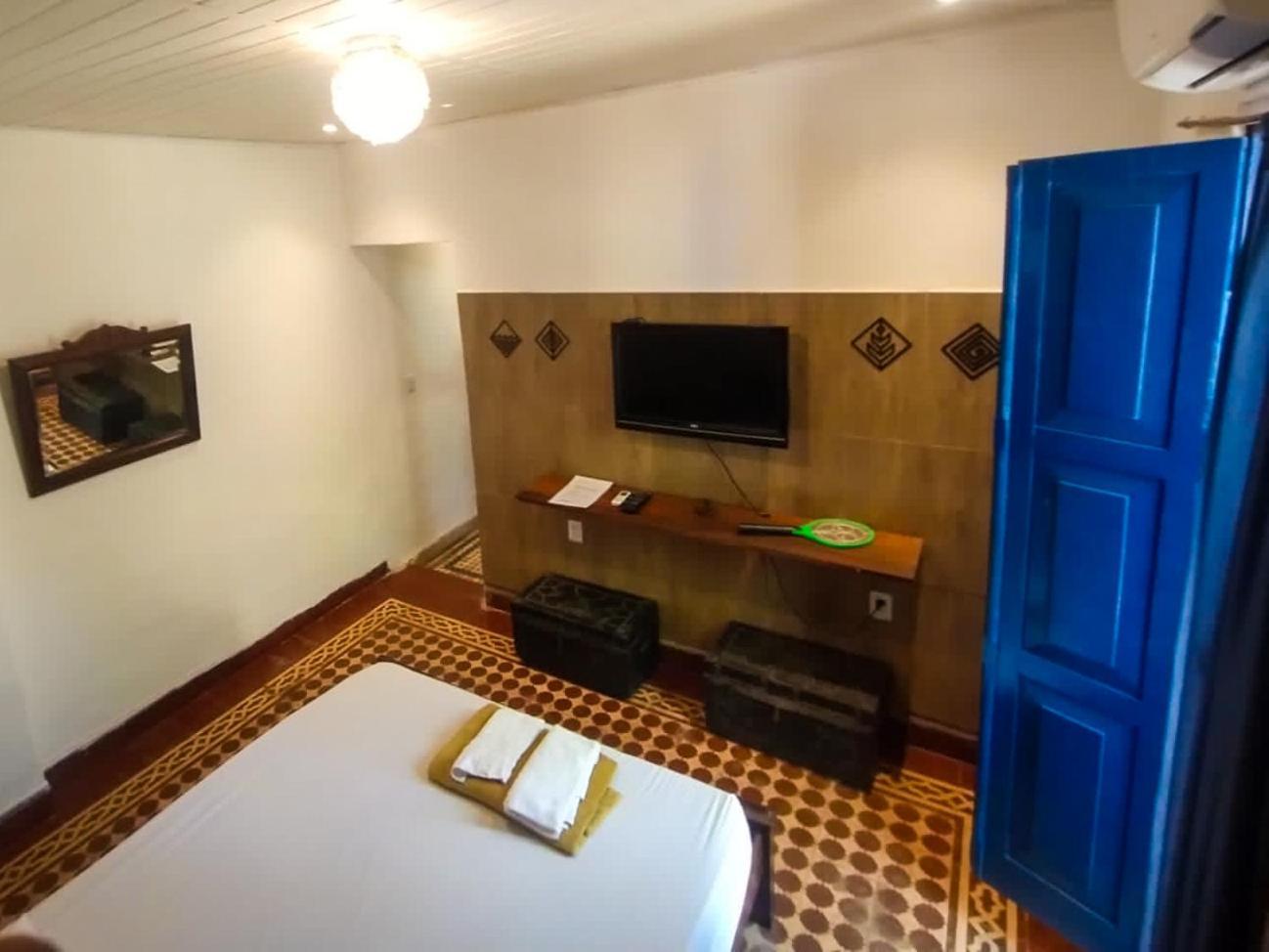 Pousada E Hostel อันดาราอี ภายนอก รูปภาพ