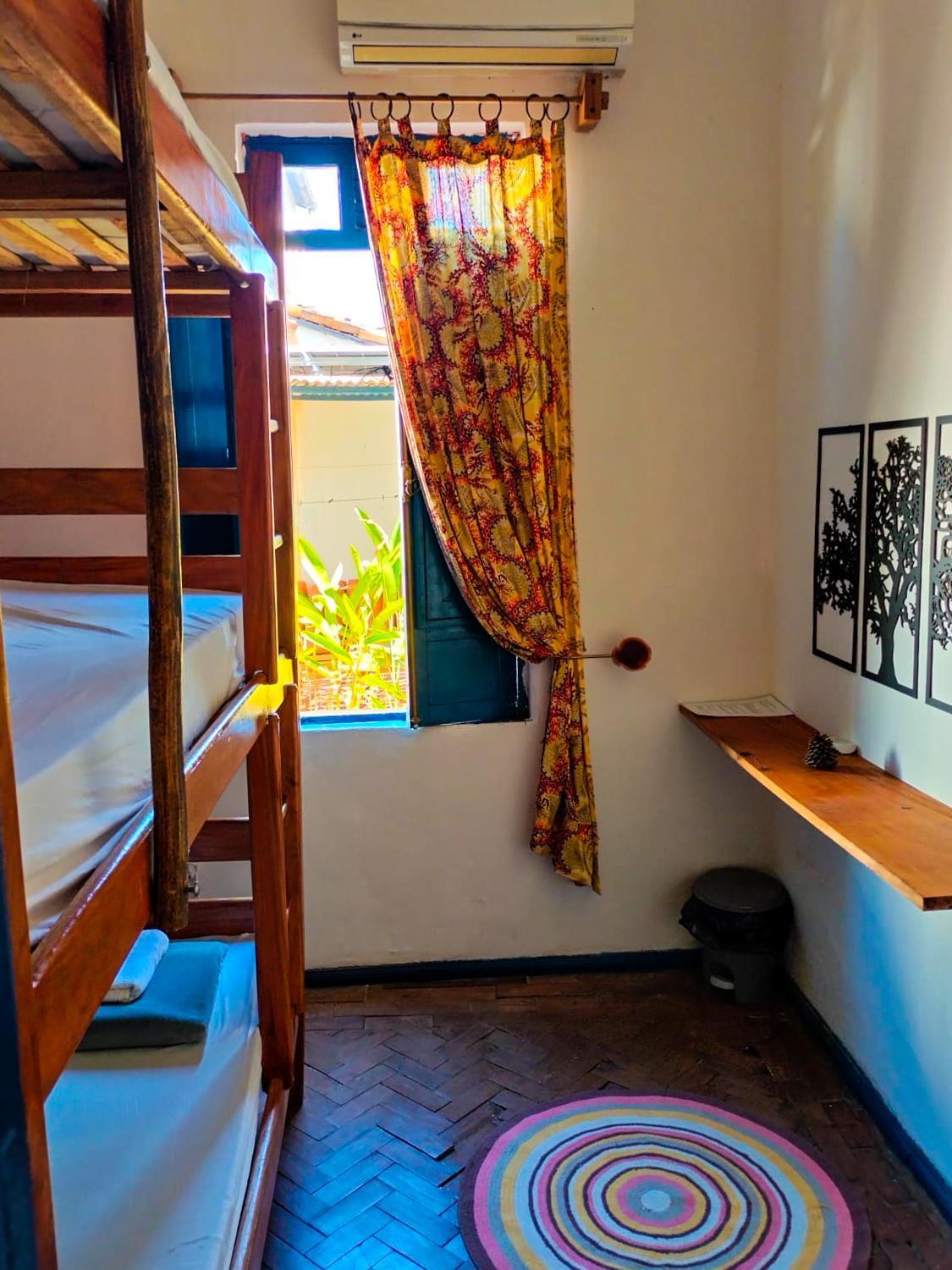 Pousada E Hostel อันดาราอี ภายนอก รูปภาพ
